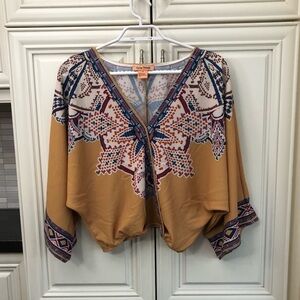 Flying Tomato women’s boho crop blouse